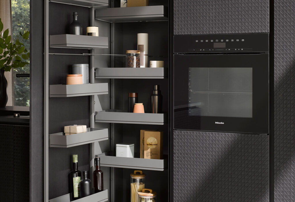 AV 6085-GL black oak  tandem cabinet 1