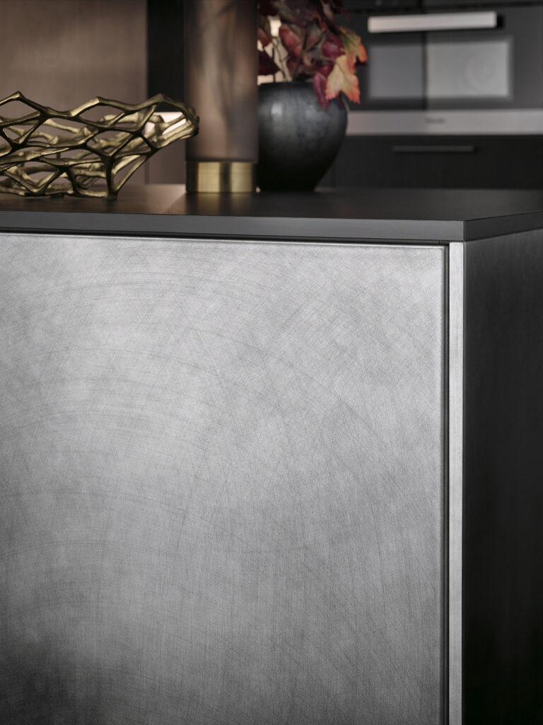 AV 7070 industrial steel