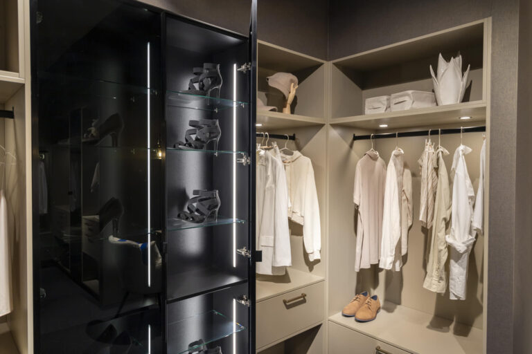 dressing room close-up